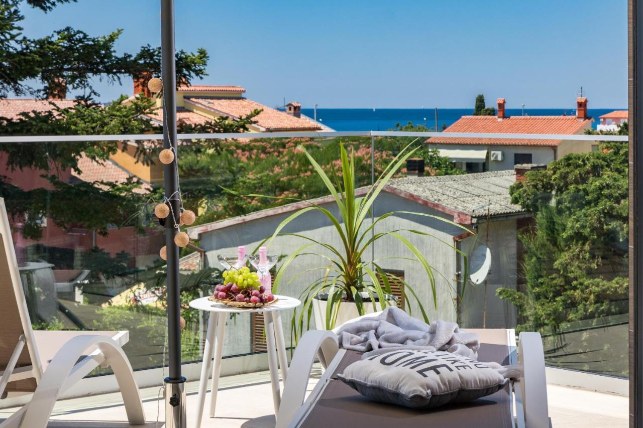 Villa Elena Deluxe Mit Whirlpool Und Beheiztem Pool Am Meer Und Wunderschoenen Blick Auf Die Brijuni Inseln 法扎纳 外观 照片