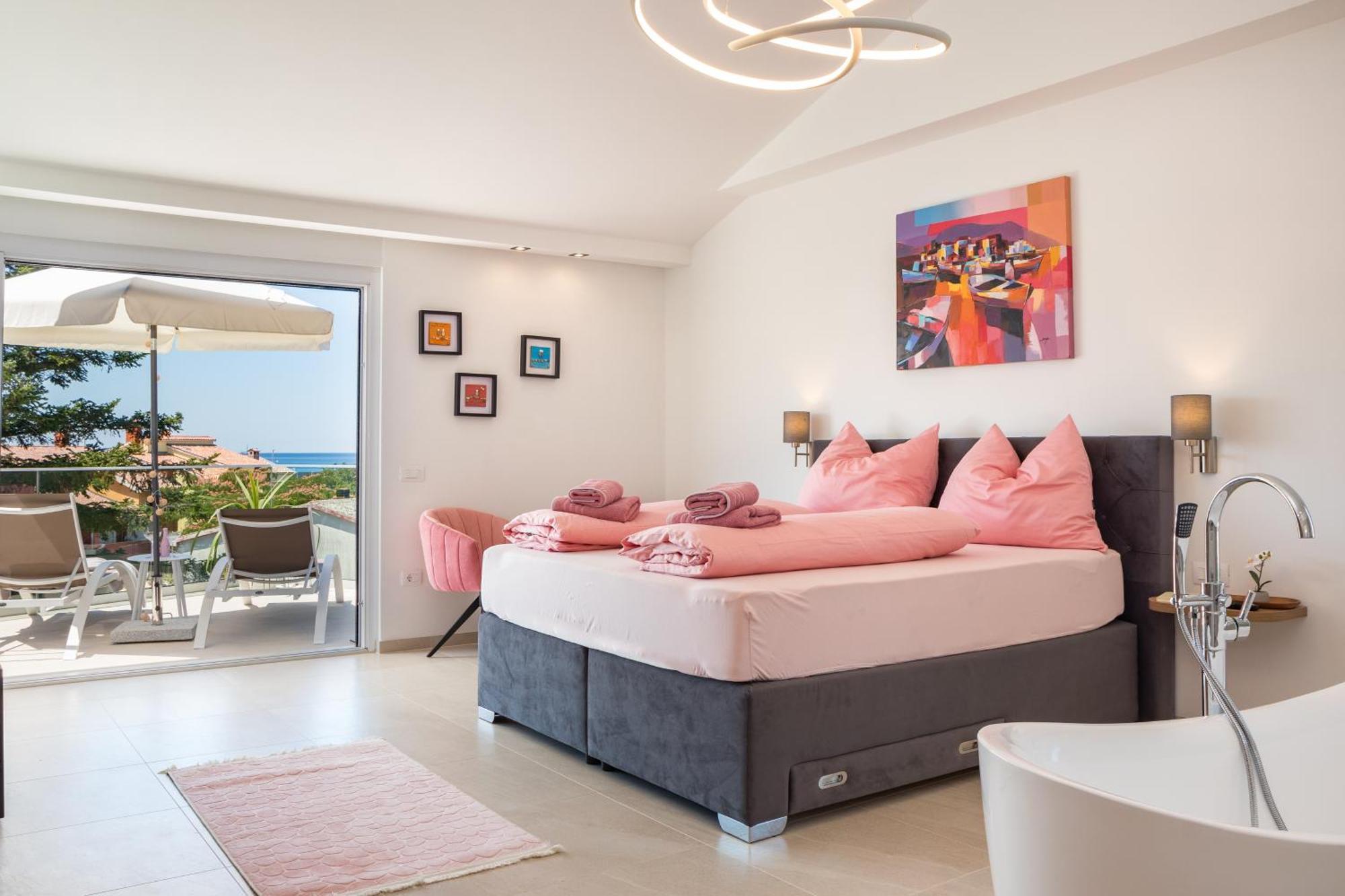 Villa Elena Deluxe Mit Whirlpool Und Beheiztem Pool Am Meer Und Wunderschoenen Blick Auf Die Brijuni Inseln 法扎纳 外观 照片